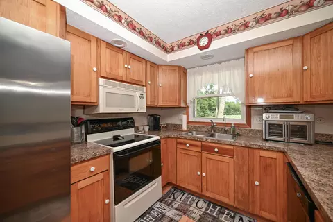 2862 Harmony Dr, Marion, OH 43302 photo 14