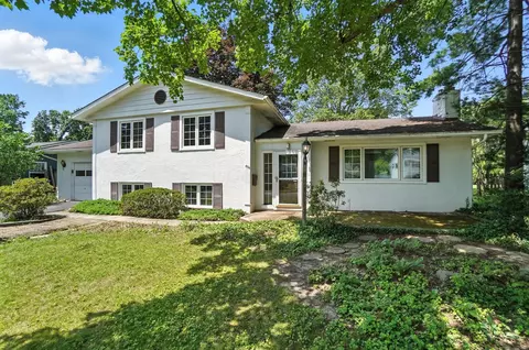 454 Ridgedale Dr N, Worthington, OH 43085
