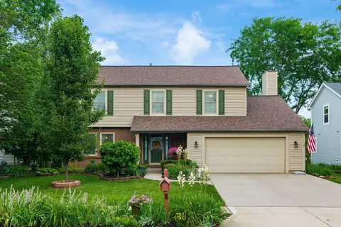 4388 Knickel Dr, Hilliard, OH 43026
