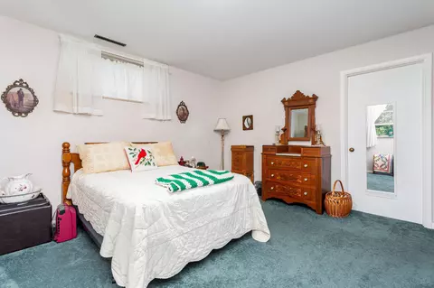 1374 Hanover Ct, Circleville, OH 43113 photo 8