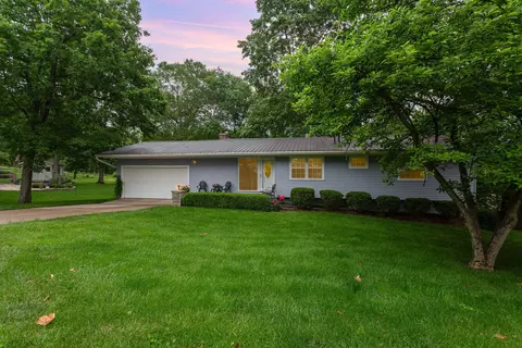 1374 Hanover Ct, Circleville, OH 43113