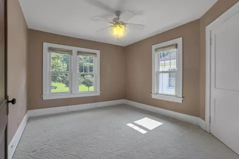 Bedroom - 206 E Fair Ave, Lancaster, OH 43130 photo 4 of 5