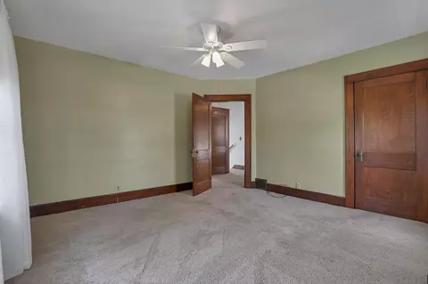 Bedroom - 206 E Fair Ave, Lancaster, OH 43130 photo 3 of 5