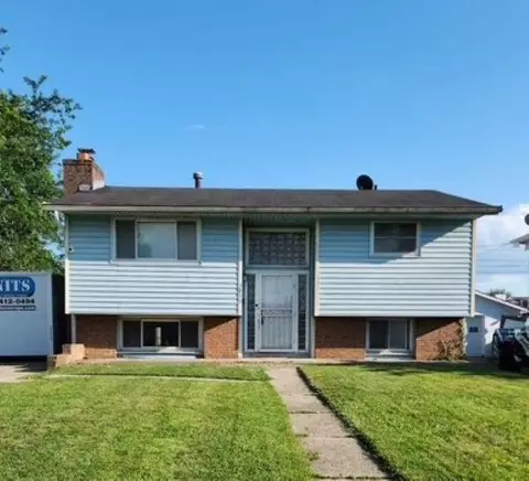 3855 Halsey Pl, Columbus, OH 43228