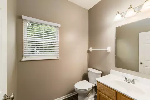 Bath - 978 Vanwert Loop, Blacklick, OH 43004 photo 1 of 4