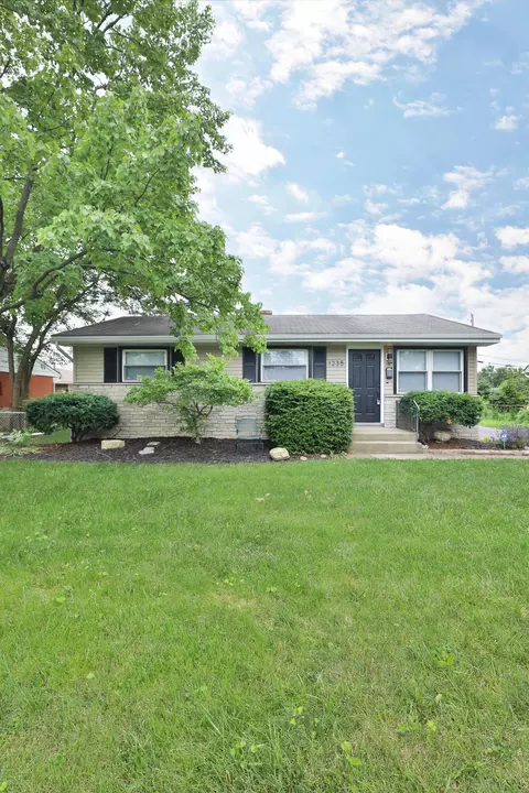 1235 Beechwood Rd, Columbus, OH 43227
