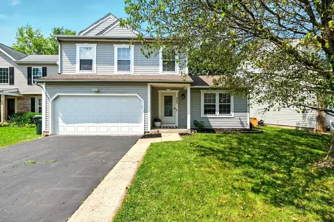 400 Oak Breeze Dr, Columbus, OH 43207