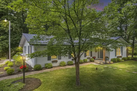 205 Betz Rd NW, Lancaster, OH 43130