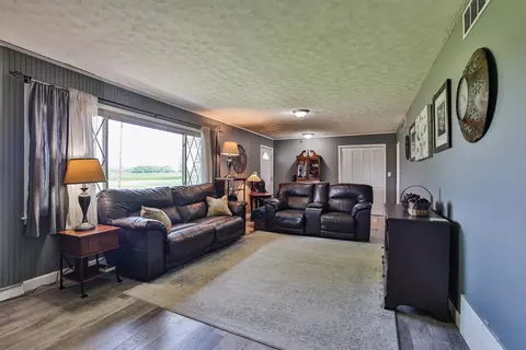 Other - 2536 S Burnett Rd, Springfield, OH 45505 photo 4 of 10
