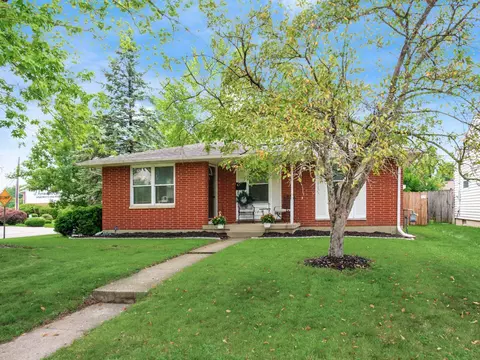 1410 Chelmsford Sq S, Columbus, OH 43229