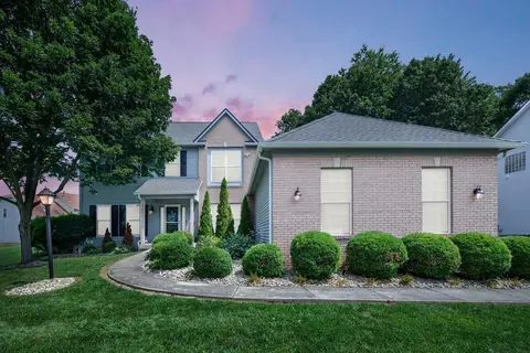 6598 Estate View Dr S, Blacklick, OH 43004