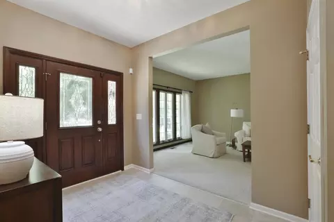 Entry Way - 8080 Townsend Rd, Dublin, OH 43016 photo 3 of 5