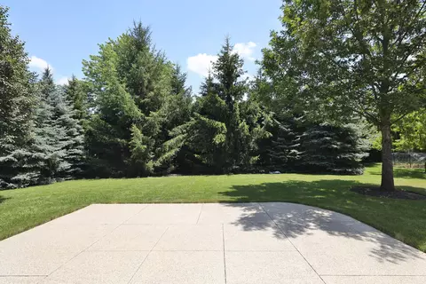 Exterior - 8080 Townsend Rd, Dublin, OH 43016 photo 5 of 6