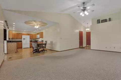 201 Christopher Ct, Hebron, OH 43025 photo 9
