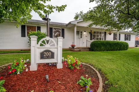 200 Topaz Ln, Washington Court House, OH 43160