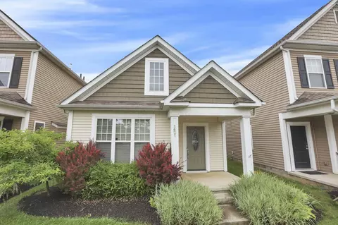 5621 Lantos Rd, Dublin, OH 43016