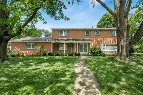 1960 Hythe Rd, Columbus, OH 43220