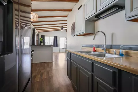 Kitchen - 905 Rice St, Springfield, OH 45505 photo 1 of 1