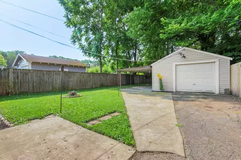 Exterior - 905 Rice St, Springfield, OH 45505 photo 2 of 3