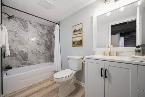 Bath - 800 S Hampton Rd, Columbus, OH 43227 photo 2 of 2