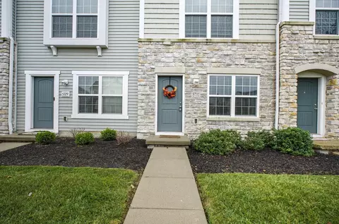 5731 Passage Creek Dr, Dublin, OH 43016