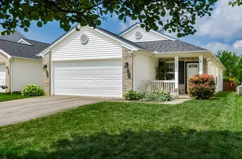 2137 Balais Ct, Grove City, OH 43123