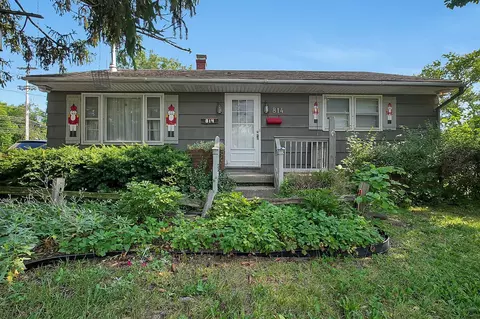 814 E Lincoln Ave, Columbus, OH 43229