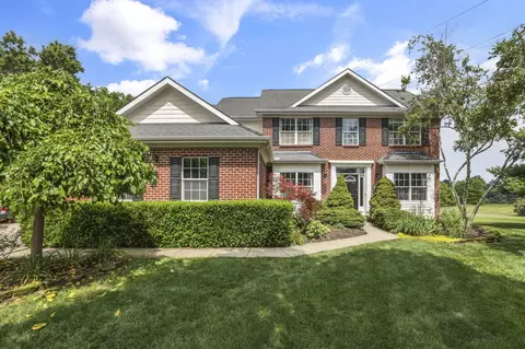 213 Oak Tree Ct, Westerville, OH 43081