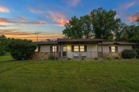 11480 Webb Summit Rd SE, Bremen, OH 43107