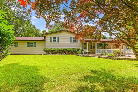 6063 Pleasant Chapel Rd, Newark, OH 43056