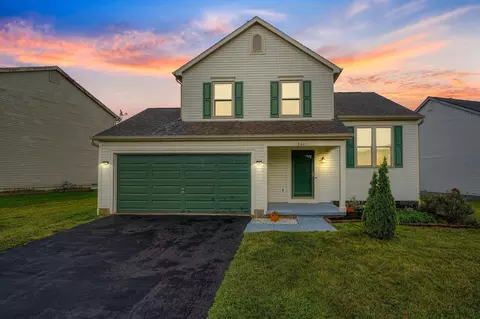 8401 Priestley Dr, Reynoldsburg, OH 43068