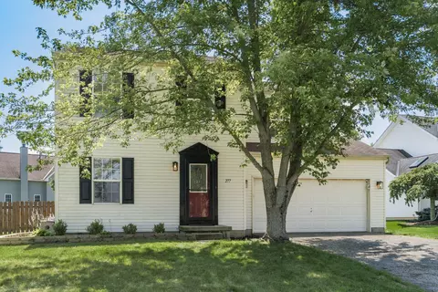 277 Plum Run Ct, Commercial Point, OH 43116