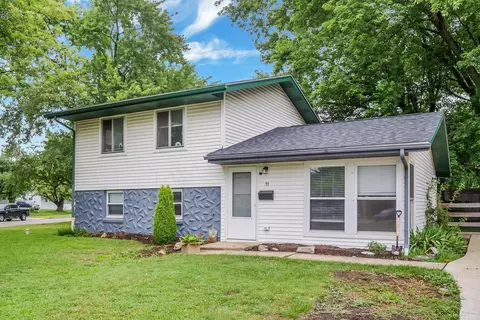 11 Richards Dr, Delaware, OH 43015