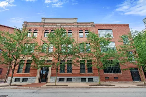 570 S Front St #213, Columbus, OH 43215