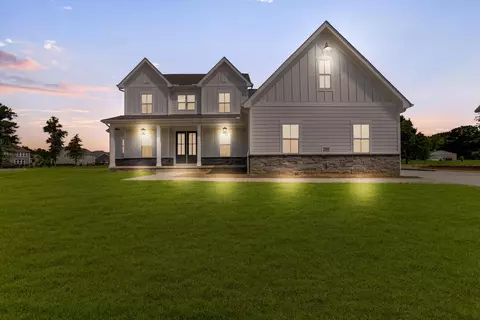 7844 Norman St, Pickerington, OH 43147