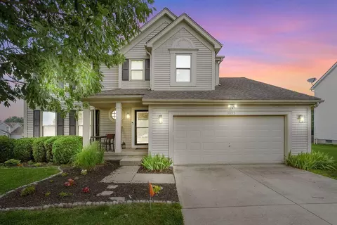 6983 Pearce Ln, Canal Winchester, OH 43110
