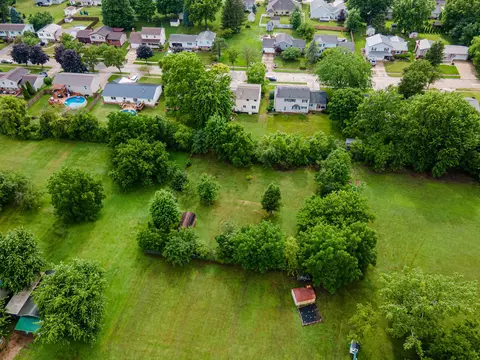 925 Tamarack Dr, Willard, OH 44890 photo 37