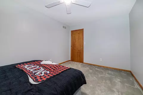 925 Tamarack Dr, Willard, OH 44890 photo 16