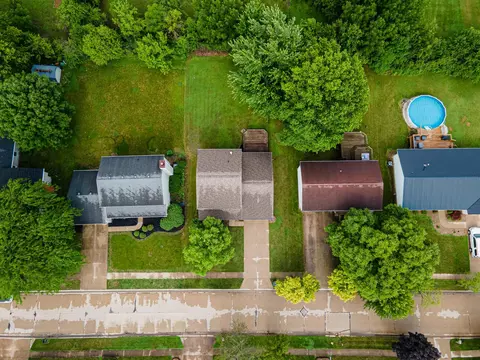925 Tamarack Dr, Willard, OH 44890 photo 35