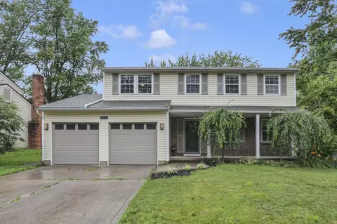 6553 Skywae Dr, Columbus, OH 43229