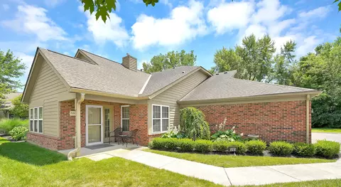 595 Piney Glen Dr, Columbus, OH 43230