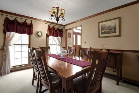 Dining - 519 Forestview Ct, Circleville, OH 43113 photo 2 of 4