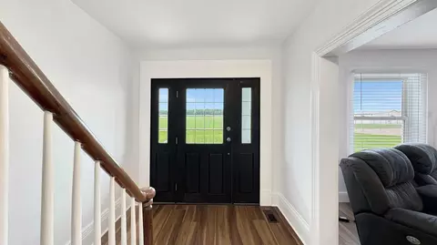 Entry Way - 489 Heath Rd, Heath, OH 43056 photo 1 of 7