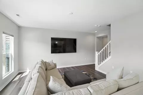 353 Lenell Loop, Delaware, OH 43015 photo 7