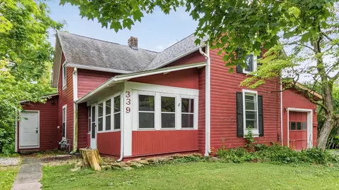 339 W Maple St, Granville, OH 43023