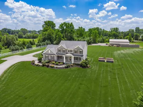 View/Area - 7903 Dellinger Rd, Galloway, OH 43119 photo 3 of 10