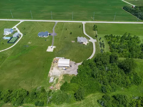 View/Area - 7903 Dellinger Rd, Galloway, OH 43119 photo 9 of 10