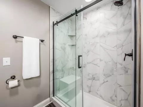 Bath - 7903 Dellinger Rd, Galloway, OH 43119 photo 6 of 6