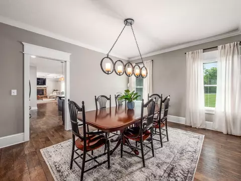 Dining - 7903 Dellinger Rd, Galloway, OH 43119 photo 1 of 4