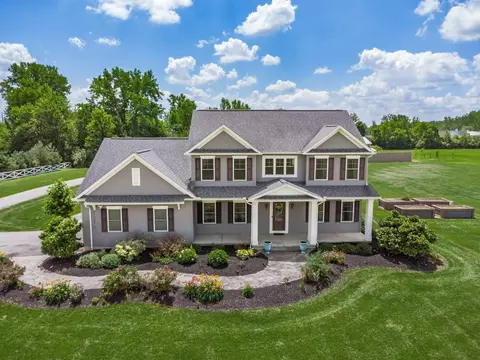 Exterior - 7903 Dellinger Rd, Galloway, OH 43119 photo 20 of 20